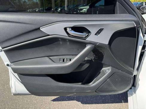 Used 2023 Acura TLX FWD image 18