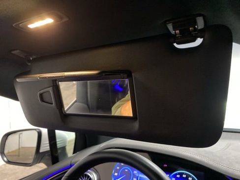 Used 2023 Mercedes-Benz EQS 580 4MATIC SUV image 59