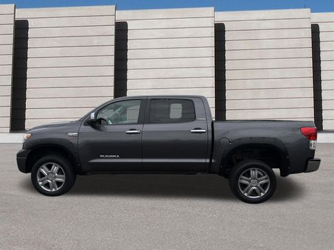 Used 2013 Toyota Tundra Limited w/ Memory Pkg AWD/4WD image 2