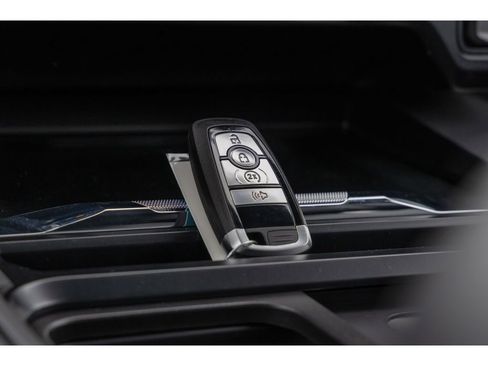 New 2026 Ford F250 Lariat w/ Lariat Premium Package image 30