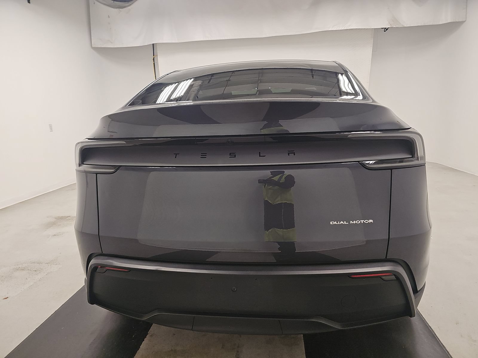 Used 2026 Tesla Model Y Long Range AWD/4WD image 5