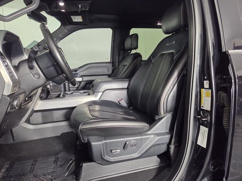 Used 2021 Ford F250 Platinum w/ FX4 Off-Road Package AWD/4WD image 10