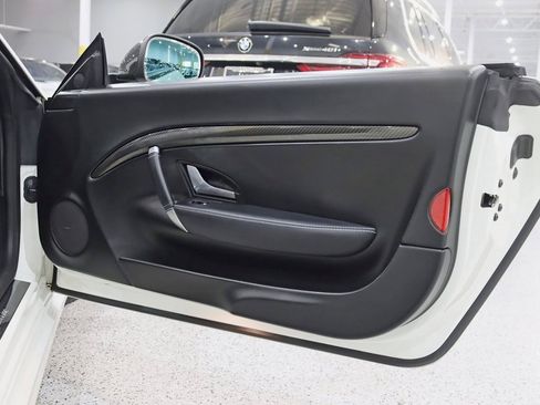 Used 2015 Maserati GranTurismo MC image 34