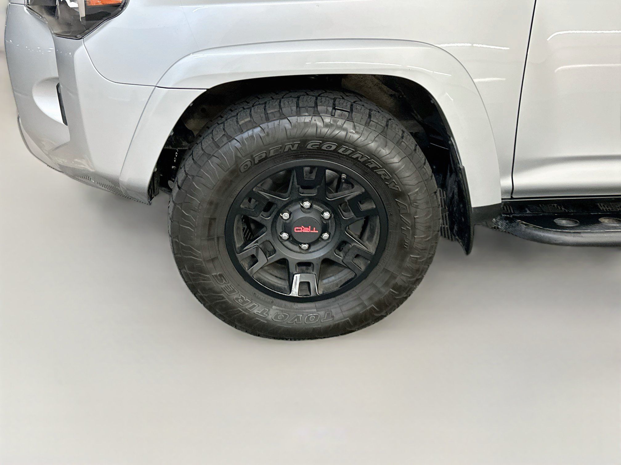 Used 2021 Toyota 4Runner TRD Off-Road Premium w/ Moonroof Package AWD/4WD image 11