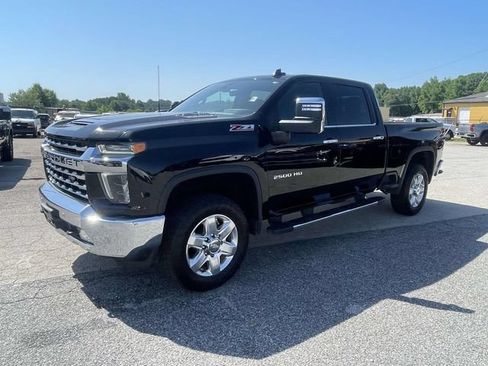 Used 2022 Chevrolet Silverado 2500 LTZ w/ LTZ Premium Package AWD/4WD image 9