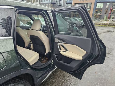 Used 2023 BMW X1 xDrive28i w/ Premium Package image 25