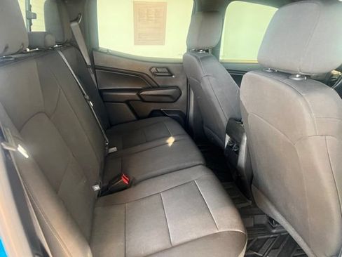 Used 2023 Chevrolet Colorado Trail Boss w/ Safety Package AWD/4WD image 31
