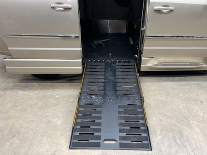 Used 2014 Chrysler Town & Country Touring