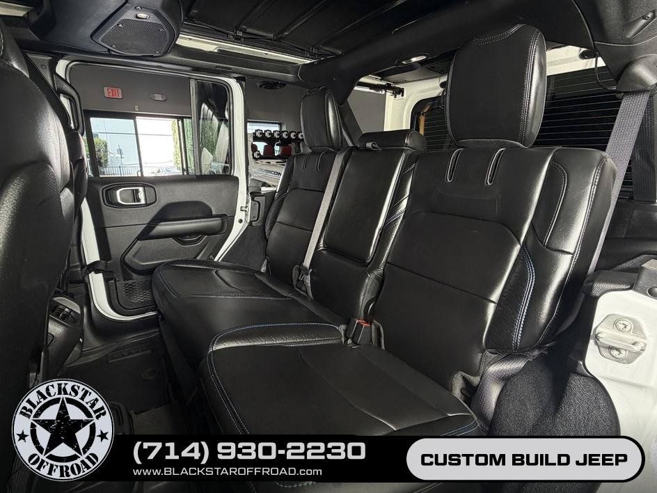 Used 2024 Jeep Wrangler High Altitude AWD/4WD image 24