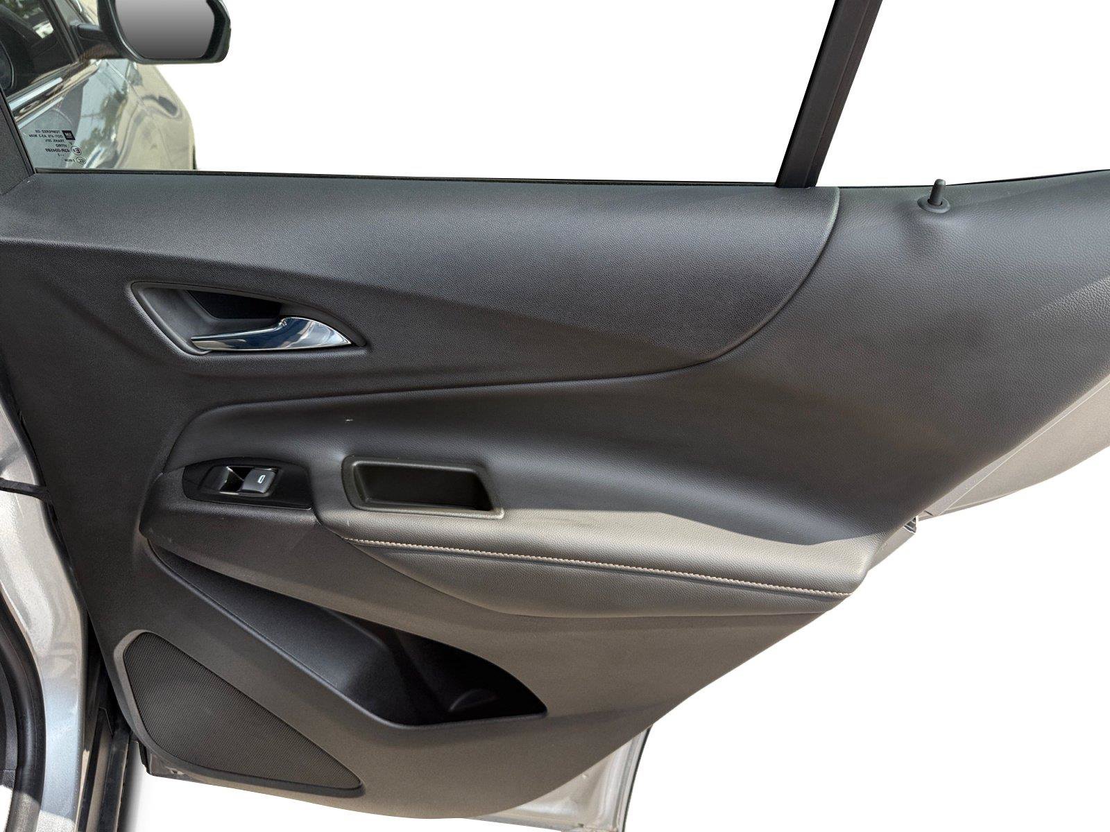 Used 2024 Chevrolet Equinox Premier FWD image 26