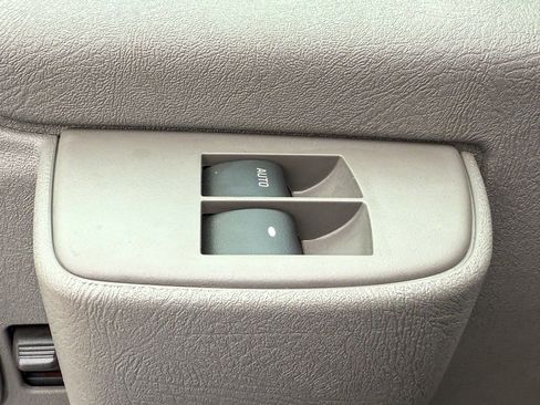 New 2025 Chevrolet Express 3500 w/ Power Convenience Package image 19