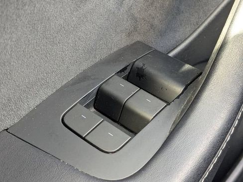 Used 2023 Tesla Model 3 Performance image 24