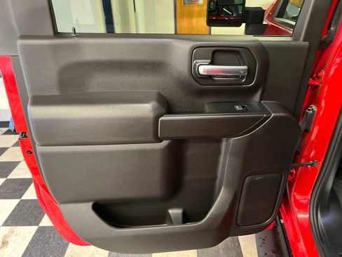 Used 2024 Chevrolet Silverado 2500 Custom w/ Custom Value Package image 45