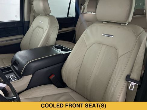 Used 2022 Ford Expedition Platinum AWD/4WD image 12