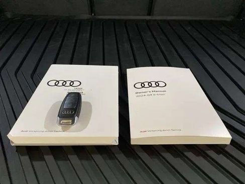 Used 2024 Audi Q4 e-tron Premium Plus w/ Premium Plus image 85