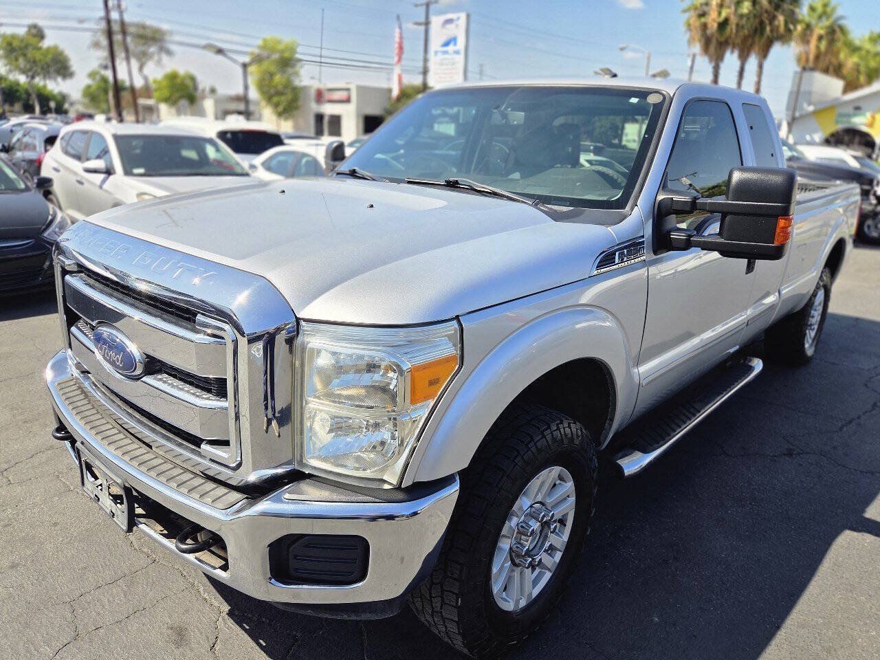 Used 2013 Ford F250 XLT w/ XLT Interior Pkg AWD/4WD image 8