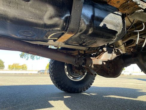 Used 2000 Ford F250 XLT image 28