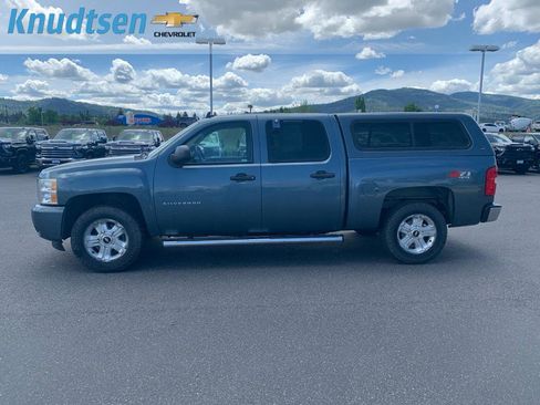 Used 2011 Chevrolet Silverado 1500 LT w/ All-Star Edition AWD/4WD image 4