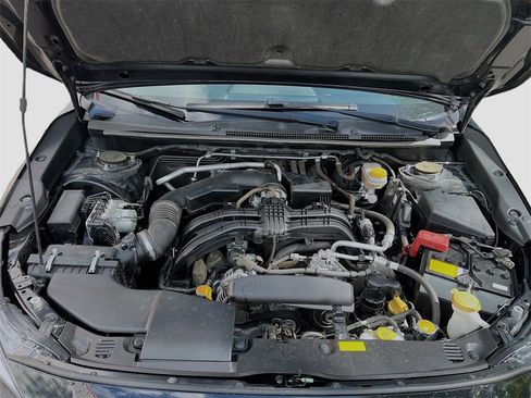 Used 2021 Subaru Crosstrek 2.5i Sport w/ Moonroof Package image 29