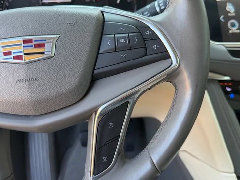 Used 2019 Cadillac XT5 Premium Luxury FWD image 27