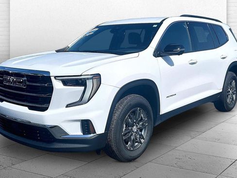 Used 2025 GMC Acadia Elevation FWD image 13