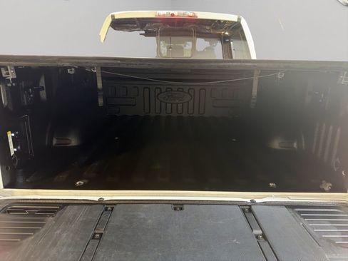 Used 2022 Ford F150 Raptor w/ Equipment Group 801A High AWD/4WD image 18