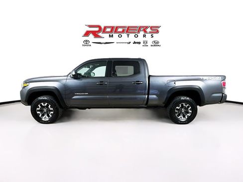 Certified 2021 Toyota Tacoma TRD Off-Road w/ TRD Premium Off Road Package image 9
