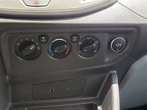 Used 2018 Ford Transit 150 XL RWD image 22