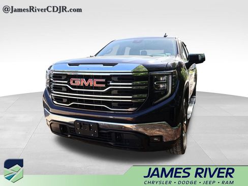 Used 2023 GMC Sierra 1500 SLT AWD/4WD image 1
