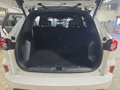 Used 2023 Ford Escape ST-Line w/ Tech Pack #1 AWD/4WD image 14