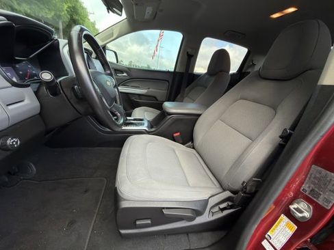 Used 2020 Chevrolet Colorado LT w/ LT Convenience Package RWD image 25