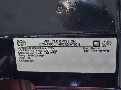 New 2025 Chevrolet Blazer EV RS w/ Super Cruise Package AWD/4WD image 26