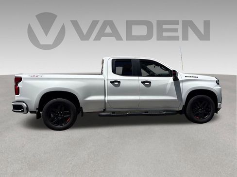 Used 2022 Chevrolet Silverado 1500 RST w/ Redline Edition AWD/4WD image 34