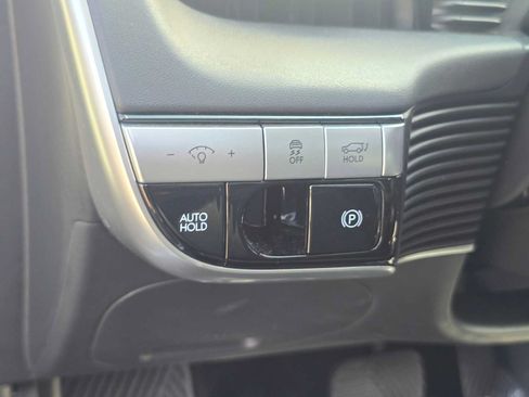 Used 2024 Hyundai Ioniq 5 Limited AWD/4WD image 15