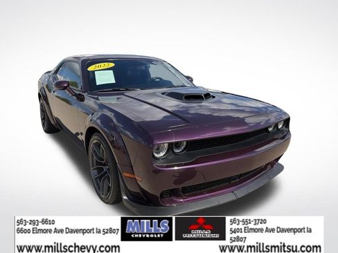Used 2022 Dodge Challenger R/T Scat Pack RWD image 7