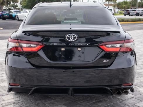 Used 2023 Toyota Camry SE FWD image 6