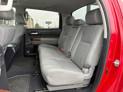 Used 2012 Toyota Tundra Limited w/ Memory Pkg image 17