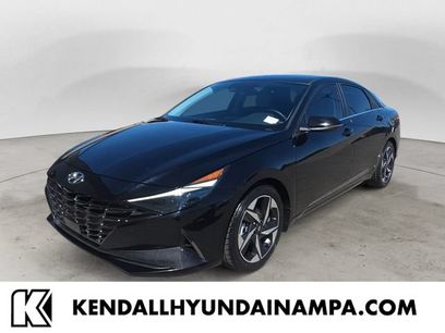 Used 2023 Hyundai Elantra Limited