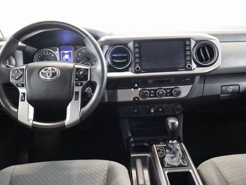 Certified 2022 Toyota Tacoma SR5 RWD image 15