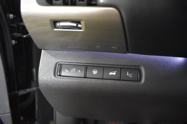 Certified 2024 Nissan Pathfinder Platinum AWD/4WD image 13