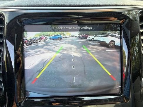 Used 2021 Jeep Cherokee Limited AWD/4WD image 29