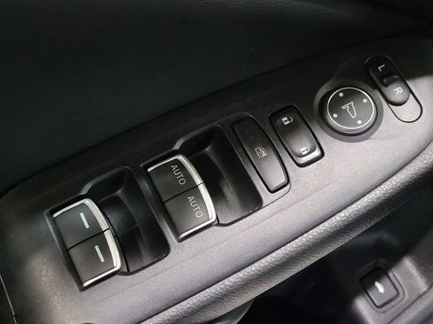 Used 2019 Honda Accord Sport image 27