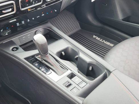 New 2026 Nissan Sentra SR FWD image 16