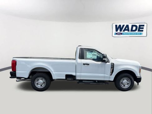 New 2026 Ford F250 XL RWD image 4