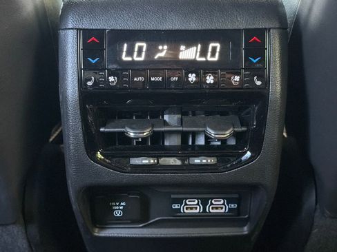 Used 2024 Jeep Grand Cherokee L Summit image 13