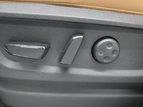 New 2026 INFINITI QX80 Luxe image 35