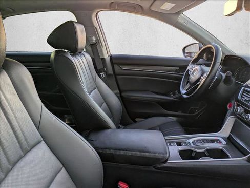 Used 2021 Honda Accord EX-L image 21