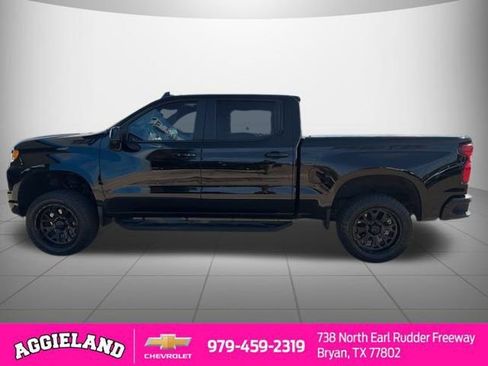 Used 2022 Chevrolet Silverado 1500 LT Trail Boss w/ LT Trail Boss Premium Package image 9