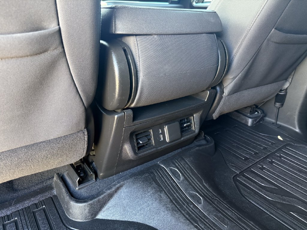 Used 2023 GMC Sierra 1500 SLE AWD/4WD image 36