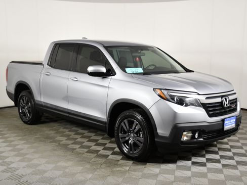 Used 2019 Honda Ridgeline Sport image 4